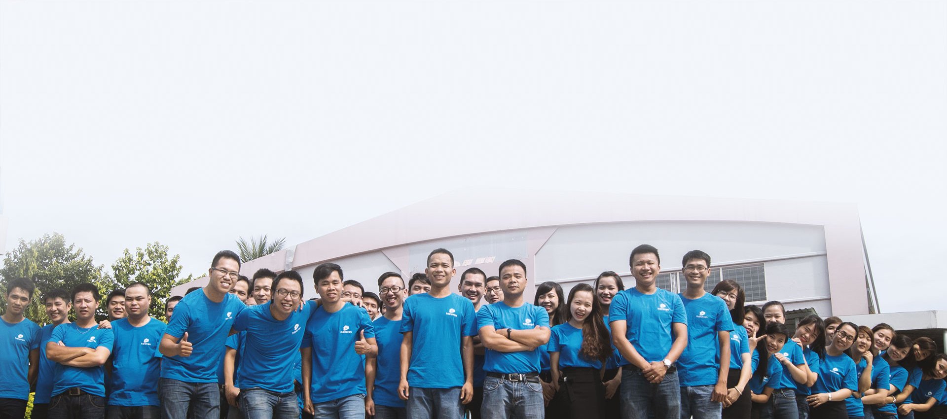 View Haravan's images on CB/I Digital Case Study Page of Platform Development Service.